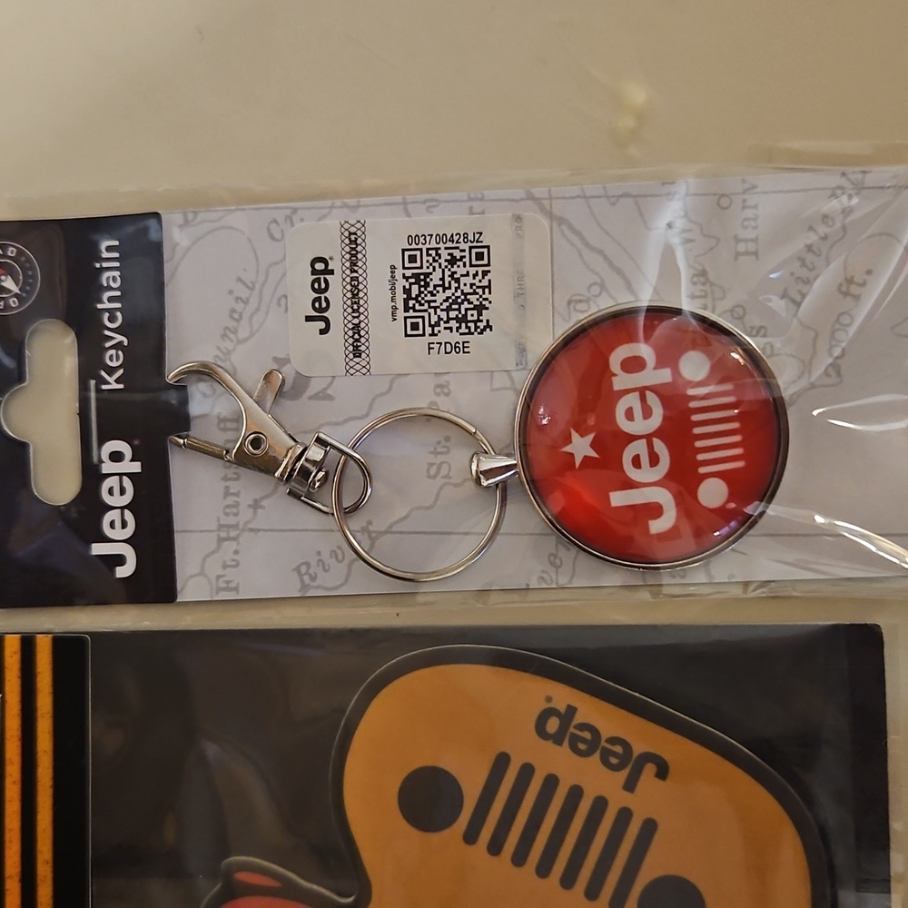 Bundle JEEP Owner Accesories - Picture 6 of 6